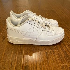 Nike Air Force 1 ‘07 Triple White Shoes